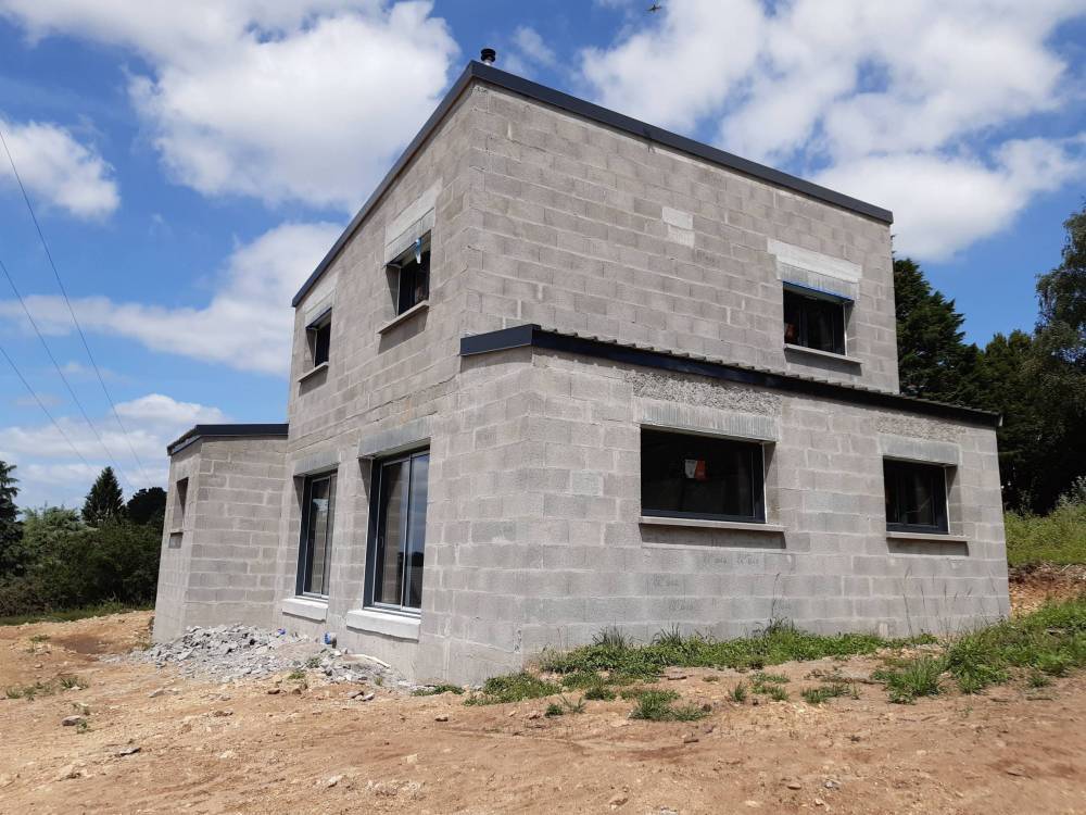 maison parpaing gris