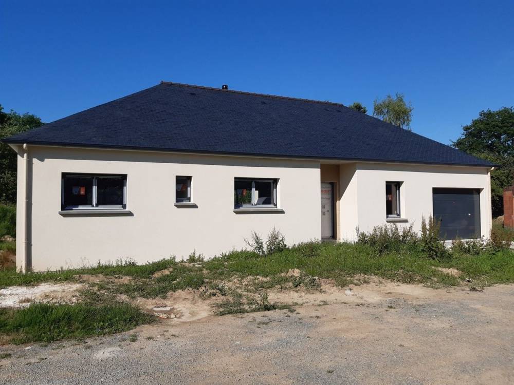 maison devant garage