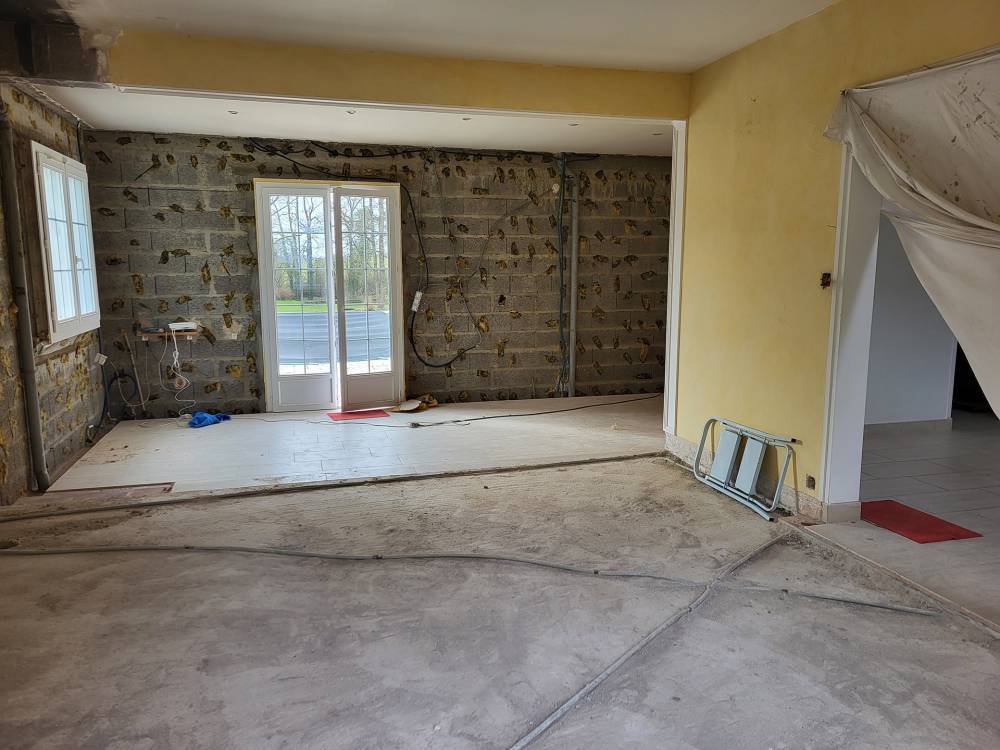 maison interieur avant travaux
