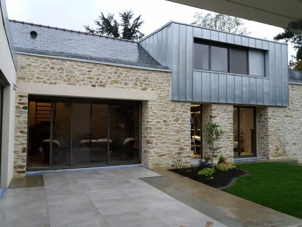 maison moderne renovee